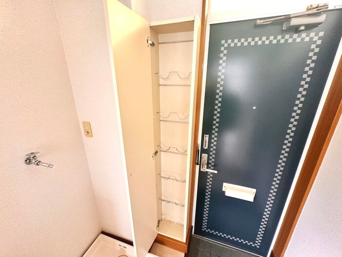 物件内観写真18　(靴箱)