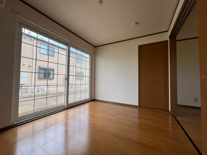 物件内観写真7　(居室)