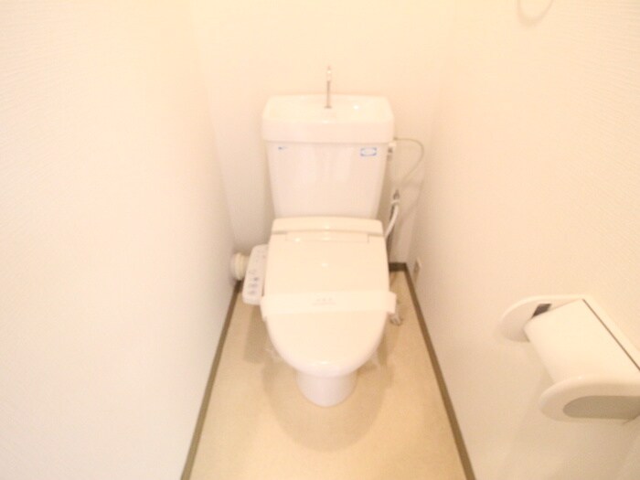 物件内観写真11　(トイレ)