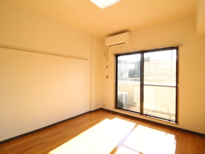 物件内観写真17　(居室)