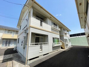 メゾンクリフD外観写真