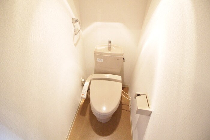 物件内観写真13　(トイレ)