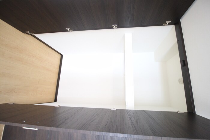 物件内観写真10　(収納)