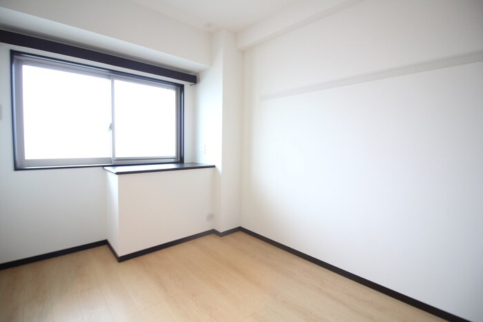 物件内観写真18　(居室)