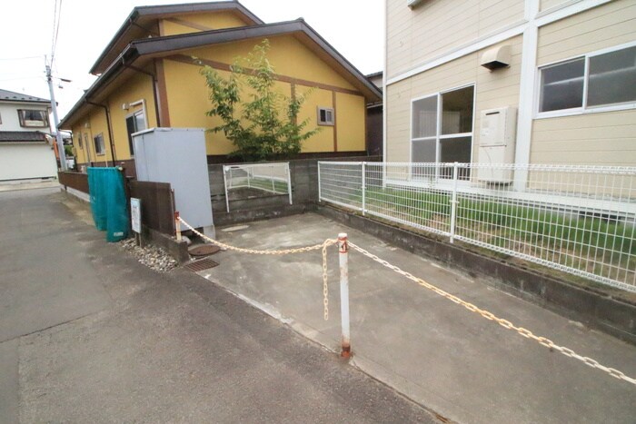 物件外観写真3　(建物設備)