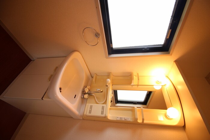 物件内観写真9　(洗面)