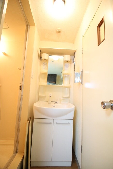 物件内観写真12　(洗面)