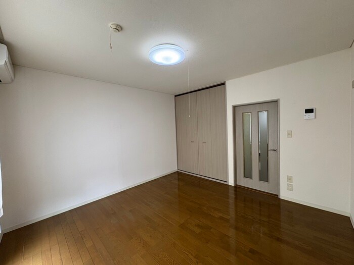 物件内観写真17　(居室)