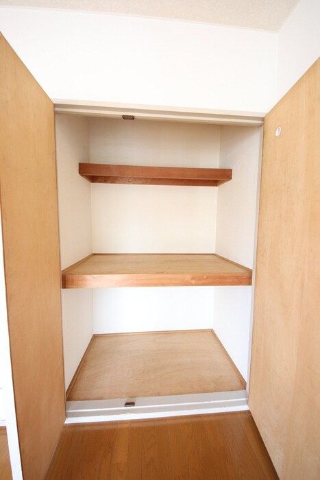 物件内観写真9　(収納)
