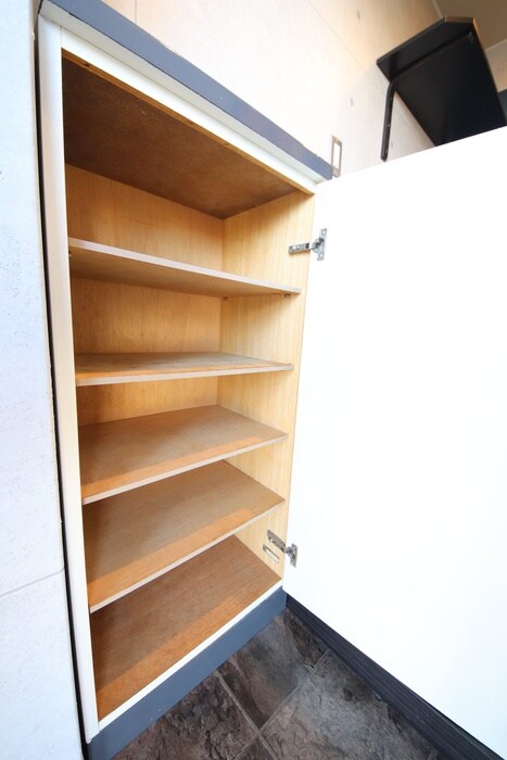 物件内観写真10　(靴箱)