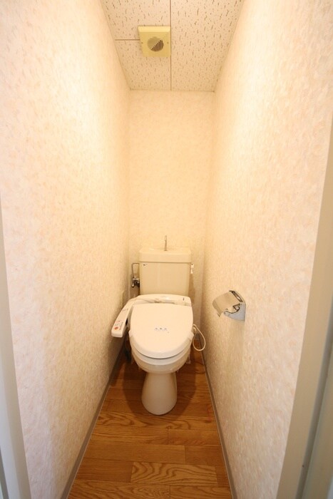 物件内観写真11　(トイレ)