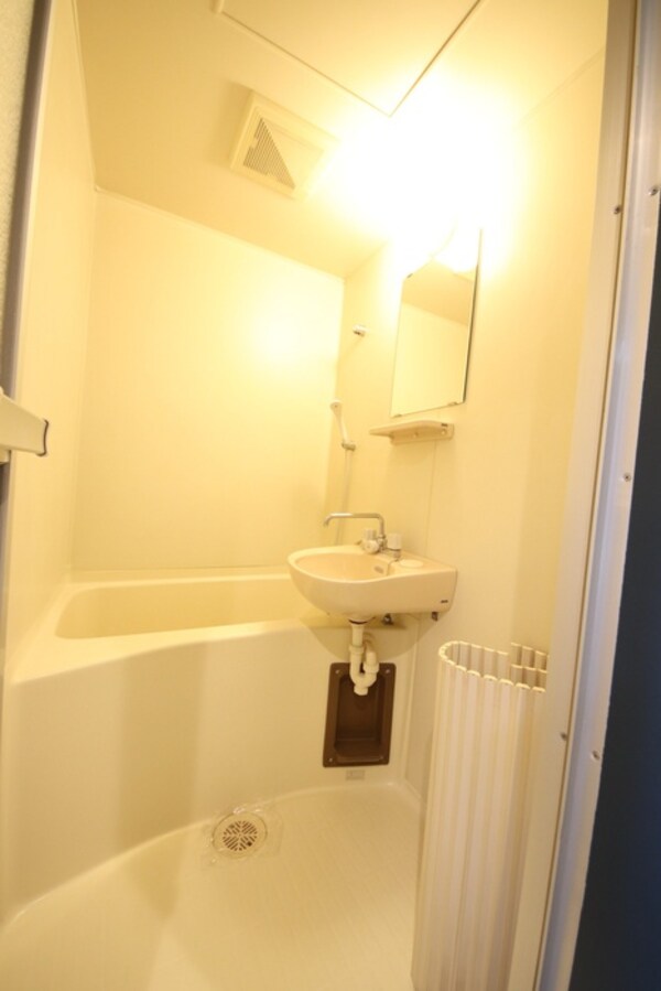 バス／シャワールーム等