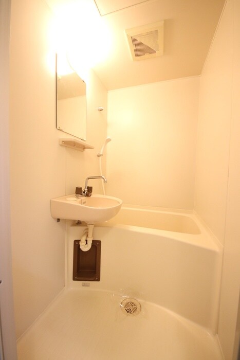 物件内観写真13　(バス／シャワールーム等)