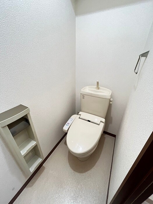 物件内観写真13　(トイレ)