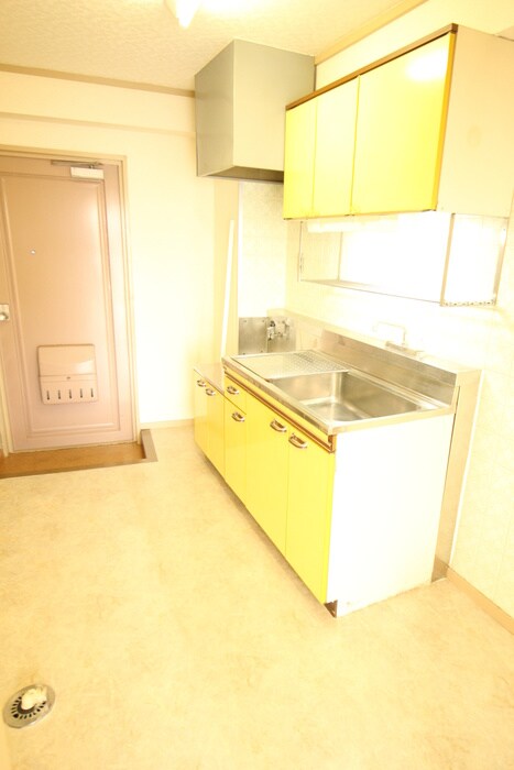 物件内観写真18　(廊下)