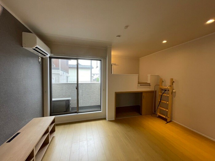 物件内観写真10　(居室)