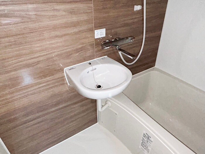 物件内観写真12　(洗面)