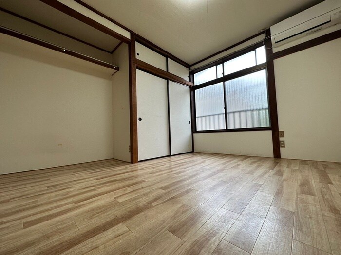 物件内観写真7　(居室)