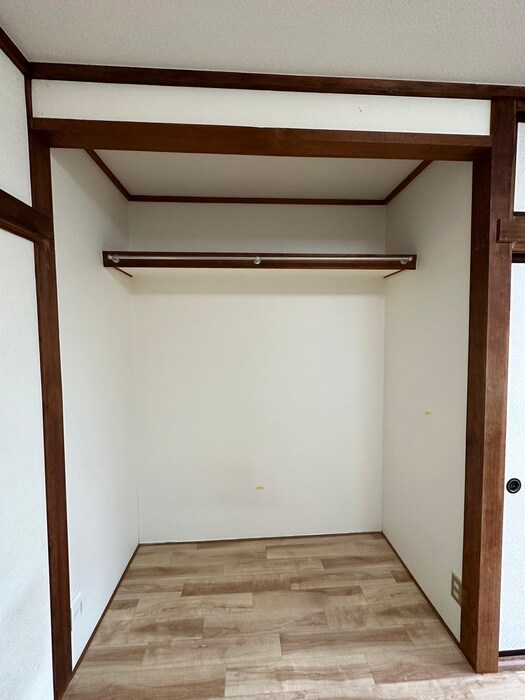 物件内観写真11　(収納)