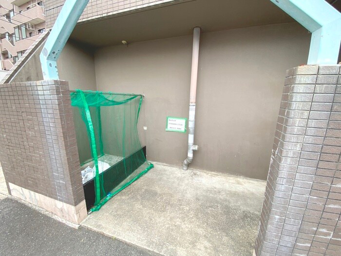 物件外観写真3　(建物設備)