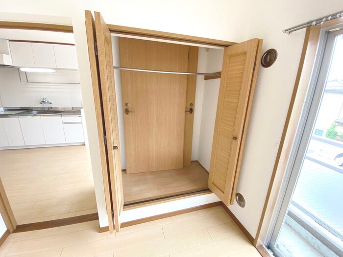 物件内観写真10　(収納)