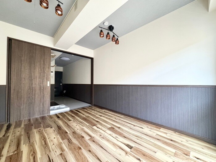 物件内観写真9　(居室)