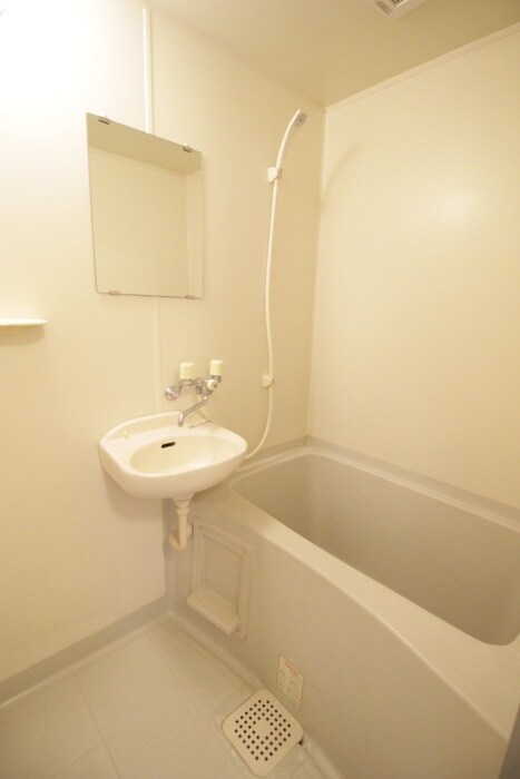 物件内観写真13　(バス／シャワールーム等)