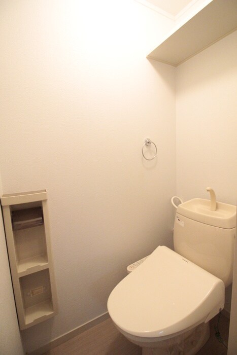 物件内観写真16　(トイレ)
