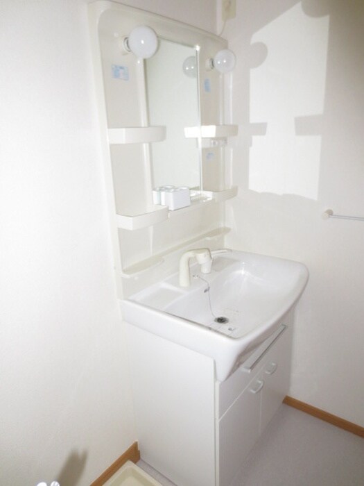 物件内観写真13　(洗面)