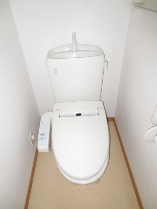 物件内観写真15　(トイレ)