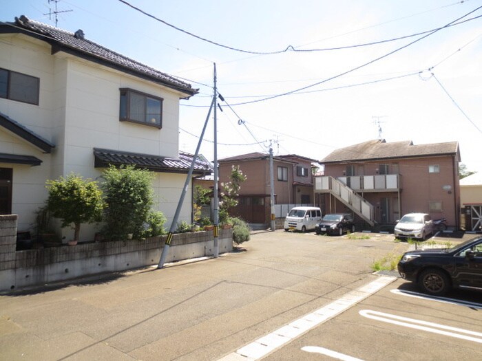 物件内観写真22　(室内からの展望)