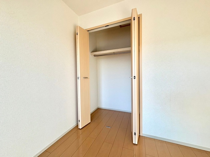 物件内観写真10　(収納)