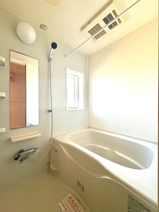 物件内観写真13　(バス／シャワールーム等)