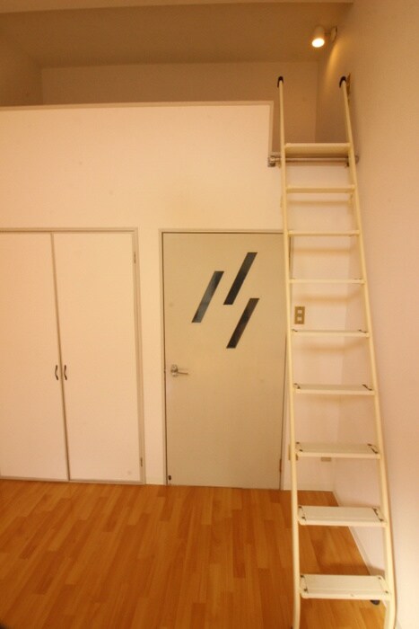 物件内観写真14　(ロフト)