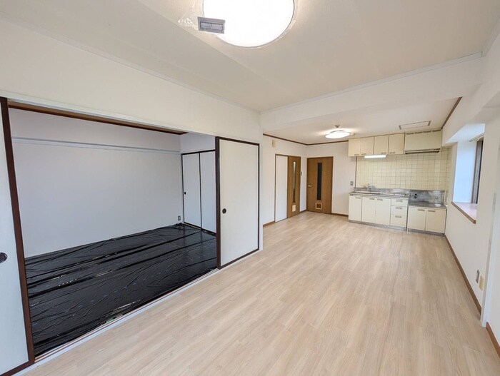 物件内観写真8　(居室)