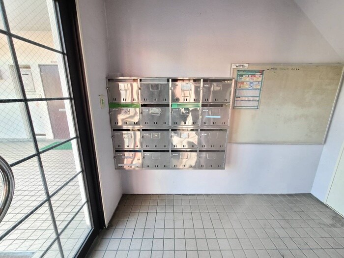 物件外観写真6　(建物設備)