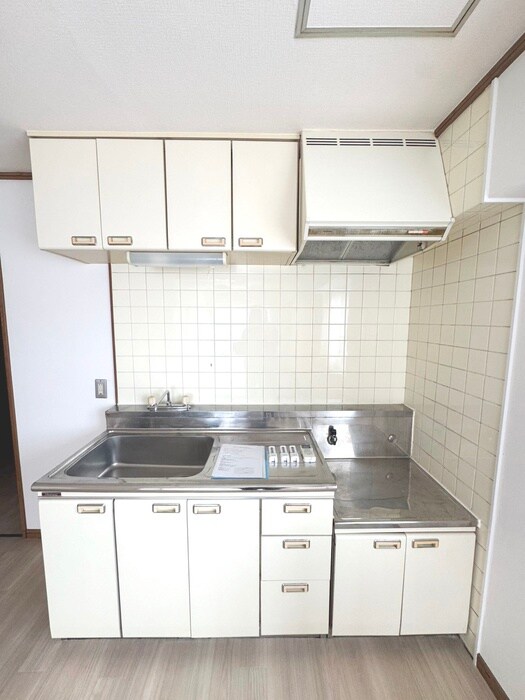 芳栄レジデンスのキッチン