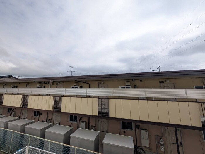 物件内観写真16　(室内からの展望)