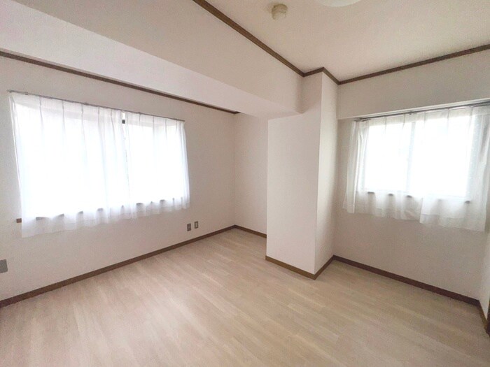 芳栄レジデンスの居室