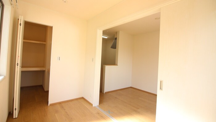 物件内観写真18　(内観写真)