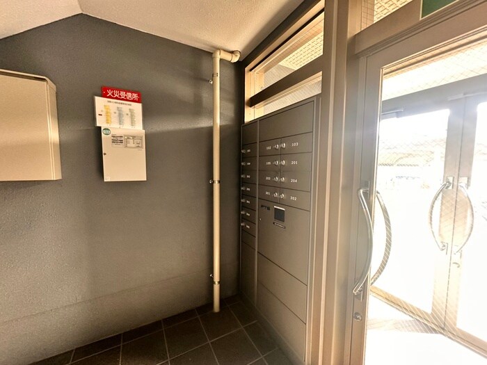 物件外観写真6　(建物設備)