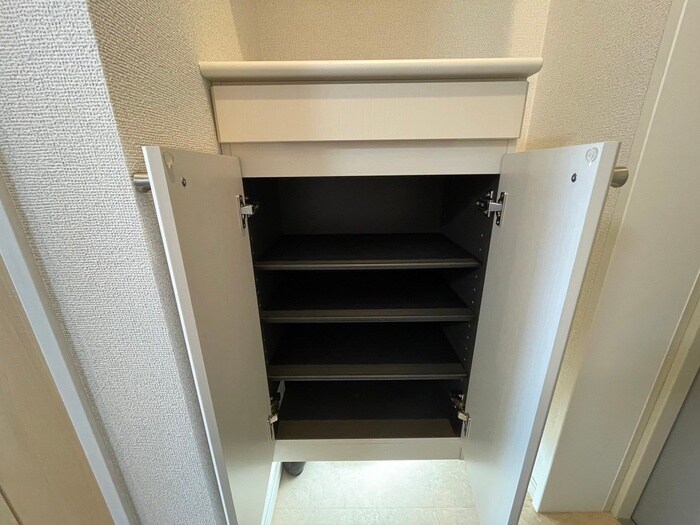 物件内観写真17　(靴箱)