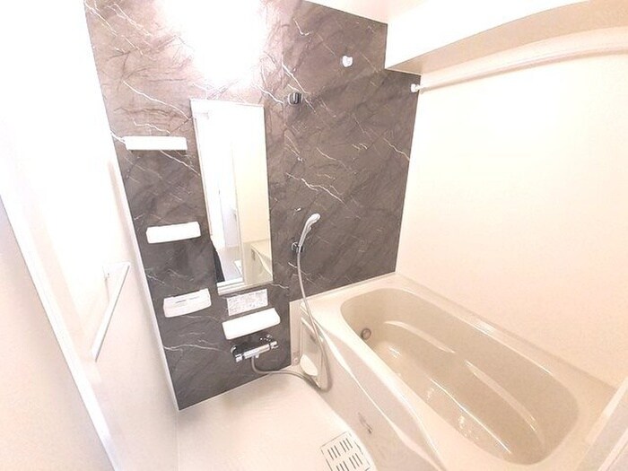 物件内観写真10　(バス／シャワールーム等)