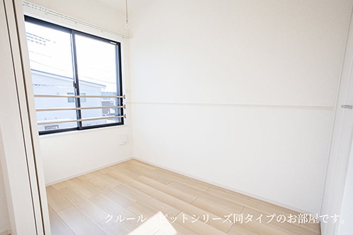 物件内観写真15　(居室)