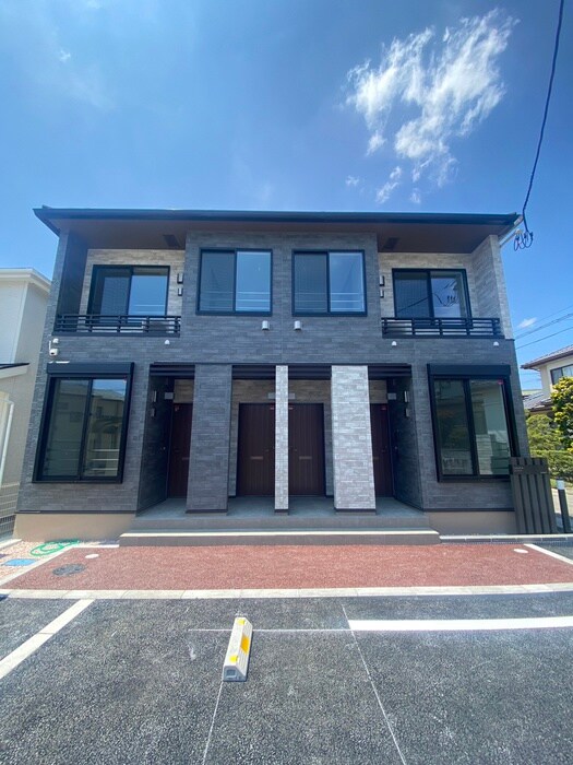 物件外観写真2　(外観写真)