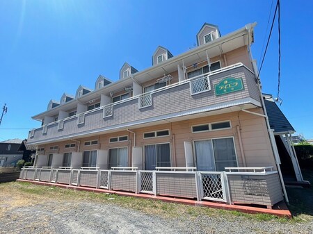 ティエラ岡田外観写真