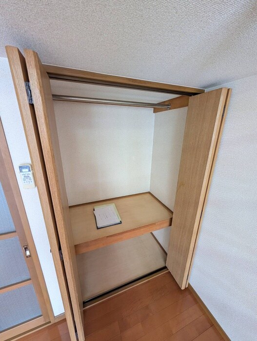 物件内観写真9　(収納)