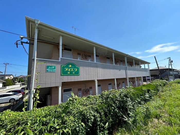 物件外観写真5　(外観写真)