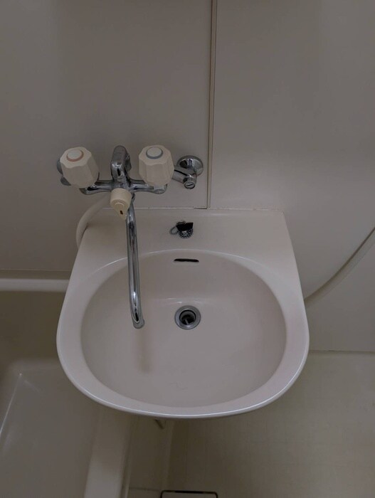 物件内観写真12　(洗面)