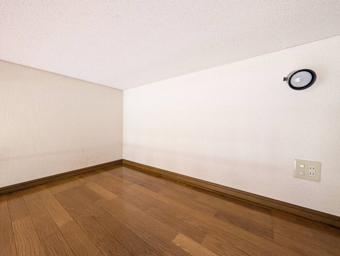 物件内観写真18　(ロフト)